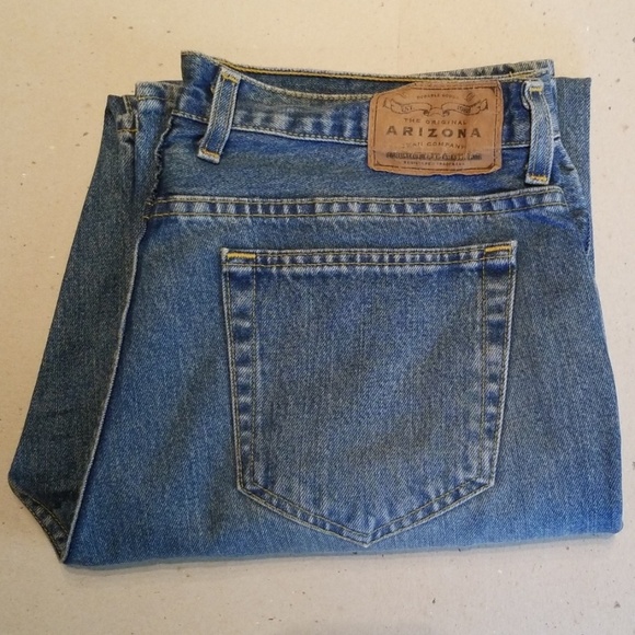 Arizona Jean Company Other - Arizona boot cut blue jeans